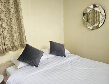Budget Twin Room