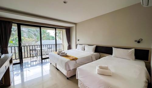 Superior Double or Twin Room with Terrace