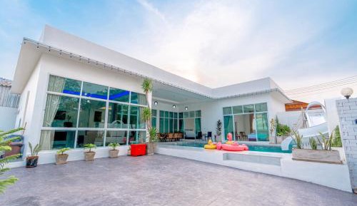 One-Bedroom Villa