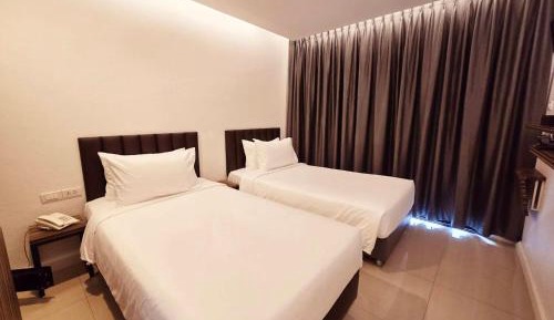 Standard Twin Room 2nd Floor