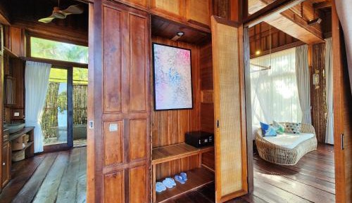 Family Suite Beach Villa Three Units 