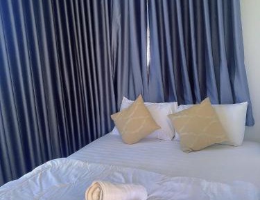Room #1160575804
