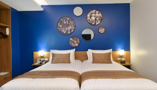 Premier Twin Room