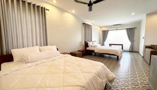 Deluxe Family Suite