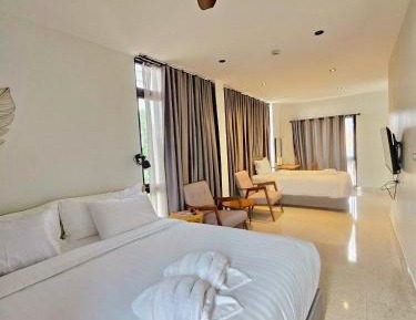Deluxe Triple Room