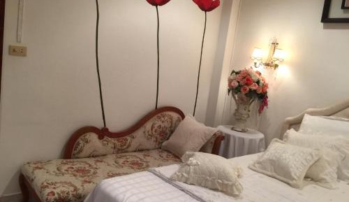 Deluxe Double or Twin Room with Garden View