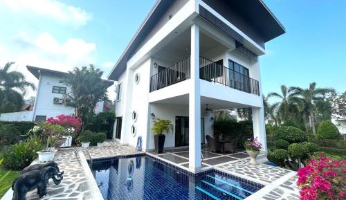 Three-Bedroom Villa