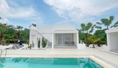 Studio with Pool View