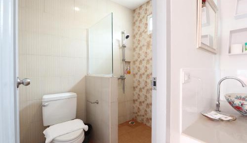 Queen Room with Balcony