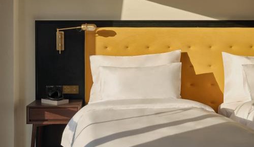 Downtown Twin Room