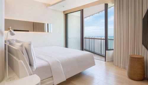 King Suite with Ocean View