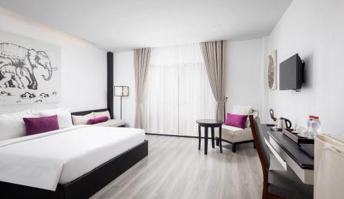 Deluxe Double Room with Balcony