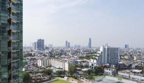 Grand Deluxe Room King with City View 