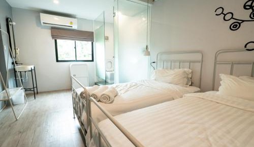 Twin Room with Private Bathroom