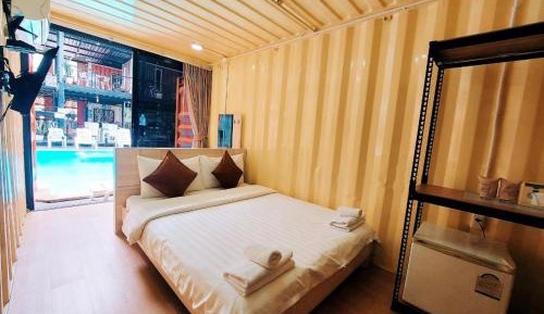 Standard Double Room with Pool access