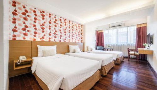 Deluxe Triple Room