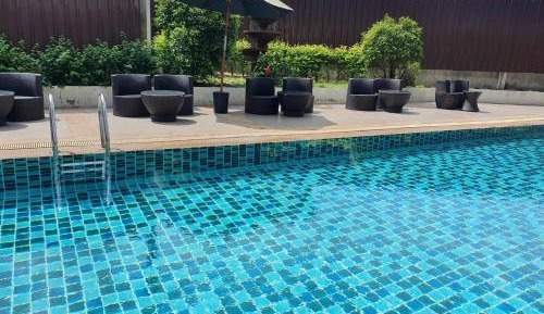 Triple Room with Pool View