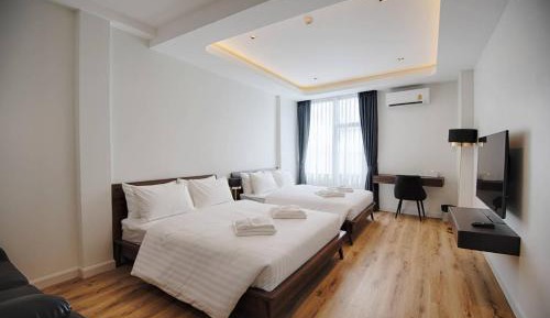 Deluxe Queen Room with Two Queen Beds