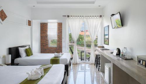 Superior Twin Room