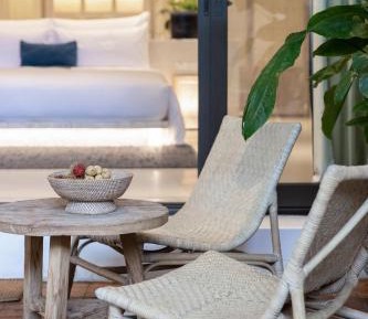 Kraam Pool Suites