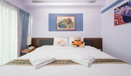 Deluxe King Room