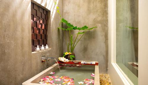Grand Suite with Private Balcony