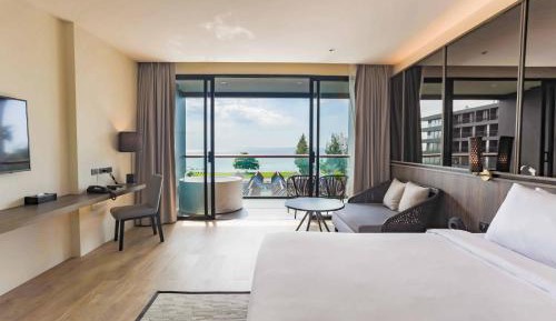 Oceanview Skybath King Room