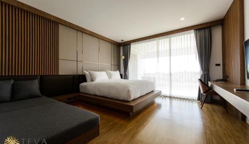 King Suite with Balcony
