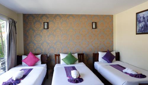 Triple Room with Balcony