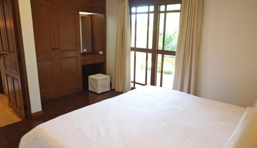 Two-Bedroom Family Bungalow (Garden Side)