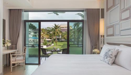 Terrace Garden Pool View (24 hours Use of Room)