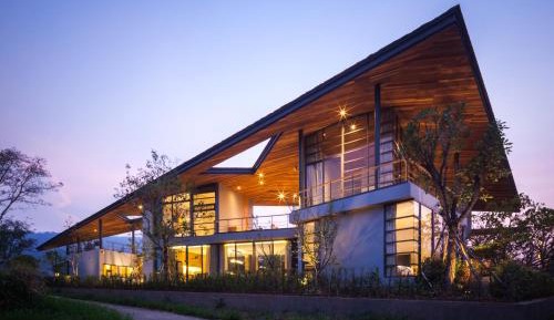 GLIDING VILLA EAST (3 BEDROOM)