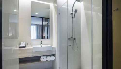 Executive King Sea view
