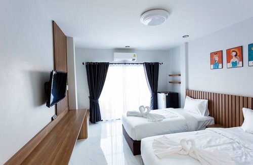 Kham Yai Hotel | Korner Grand Hotel