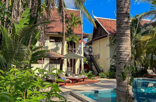 Sangkat Sla Kram Hotel | Natural Relax Villa