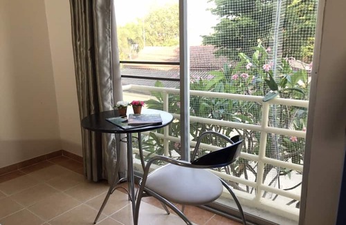 Bang Khla Hotel | Suklutai Hotel & Serviced Apartment