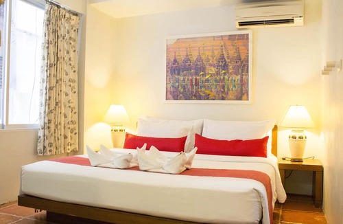 Talat Yot Hotel | Villa Cha Cha Banglumphu