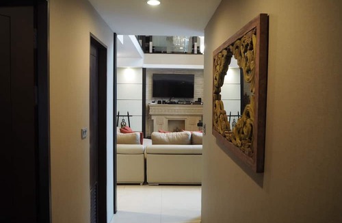 Khlong Toei Nuea Condo | 7B 5 Bedrooms Penthouse Downtown Serviced Apartment with shared Pool