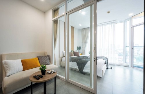 Chamkar Mon Apartment | Penthouse Residence by Caerus Management