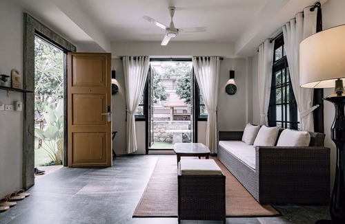 Chiang Rai Hotel | Palin Family Cottage