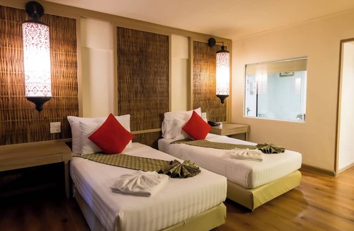Wieng Hotel | Nak Nakara Hotel