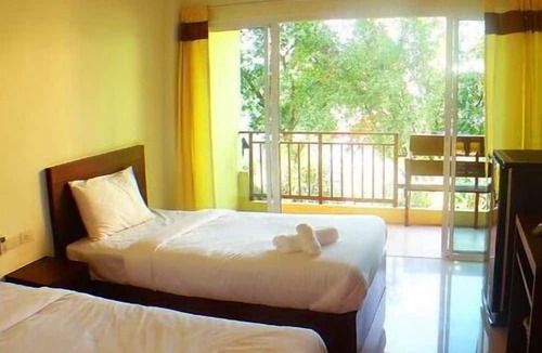 Khlong Song Ton Nun Hotel | Suphan Lake Hometel