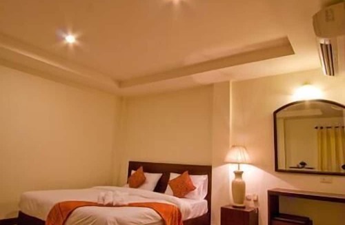 Khlong Song Ton Nun Hotel | Suphan Lake Hometel