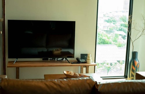 Khlong Tan Bed & Breakfast | Karaarom Hotel