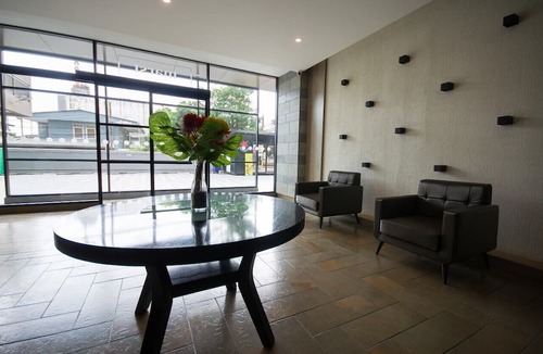 Phra Khanong Hotel | Marsi Hotel Bangchak