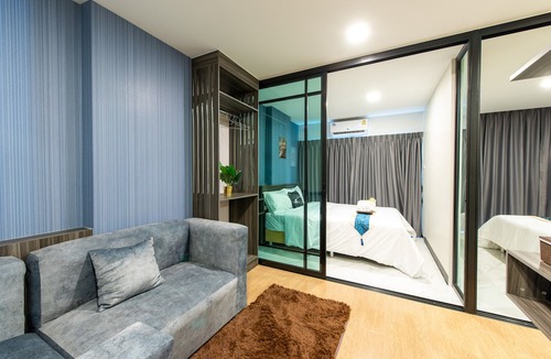 Chan Kasem Hotel | Metro Hotel Ratchada 36