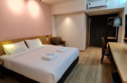 Rama 9 Hotel | The Neuf Ratchada
