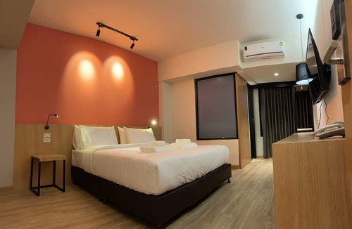 Rama 9 Hotel | The Neuf Ratchada