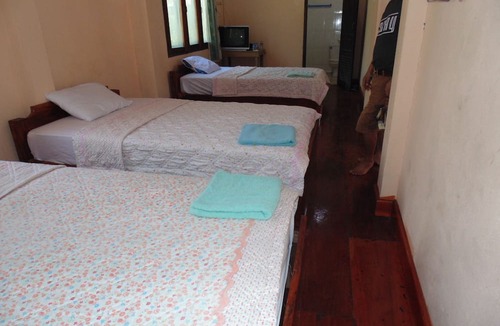 Nam Bak House | Saynambak Riverside Guest House