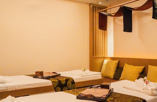 Racha Thewa Hotel | Amaranth Suvarnabhumi Hotel - Free Suvarnabhumi Airport Shuttle